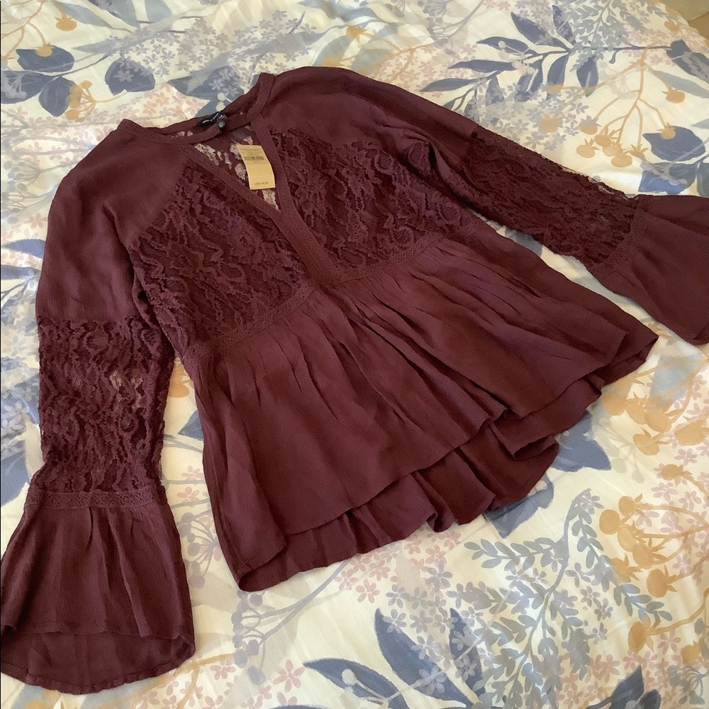American Eagle dark purple blouse big sleeve L